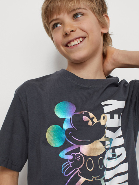 

H&M Boys Grey Oversized Printed T-Shirt