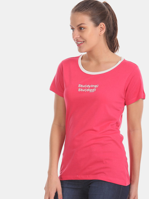 

Sugr Women Pink Solid Round Neck T-shirt