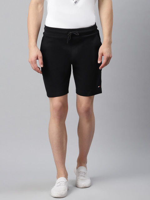 

Tommy Hilfiger Men Black Solid Regular Shorts