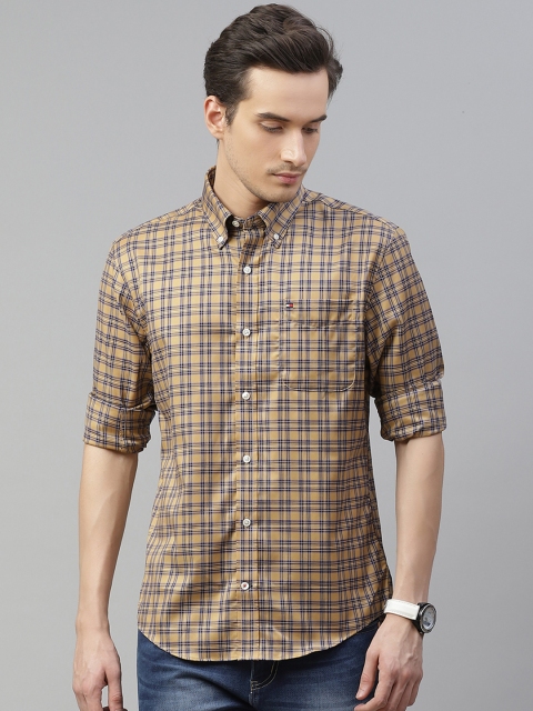 

Tommy Hilfiger Men Khaki & Navy Blue Tartan Checks Pure Cotton Casual Shirt