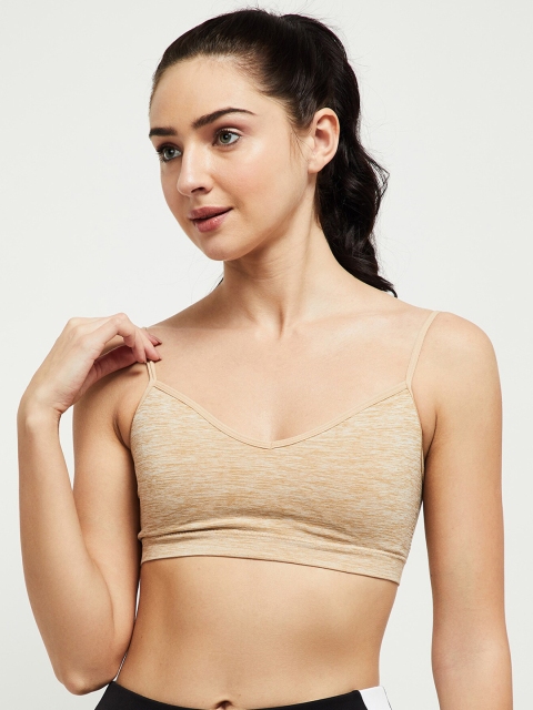 

max Nude-Coloured Solid Non-Wired Non Padded Workout Bra SU21SPORTS03SKIN