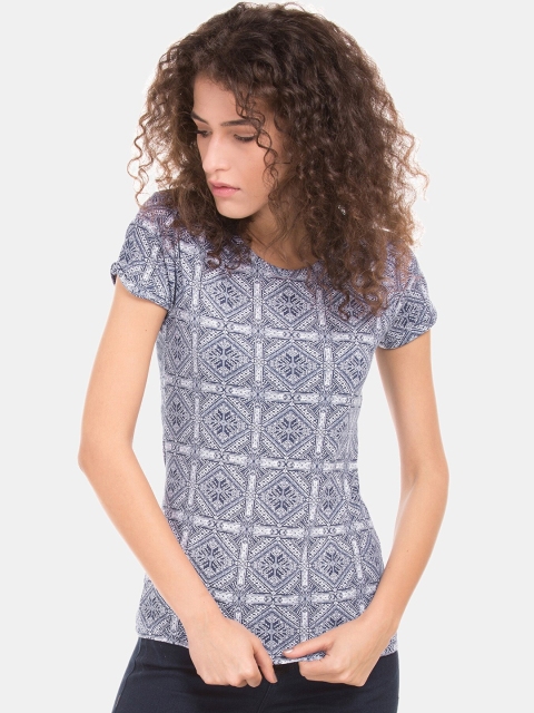 

Cherokee Women Blue Printed V-Neck T-shirt