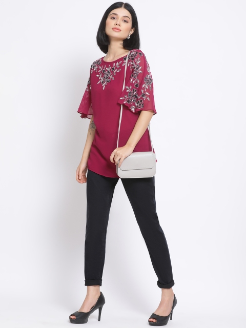 

Oxolloxo Magenta & Black Embellished Flared Sleeves Regular Top