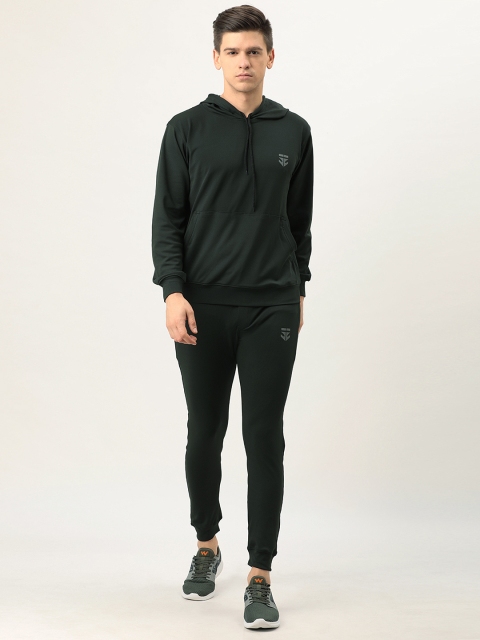

Sports52 wear Men Green Solid Tracksuit