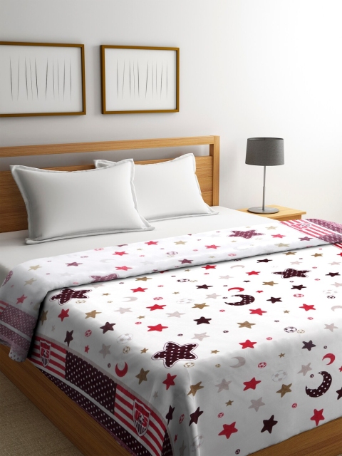 

KLOTTHE White & Red Geometric AC Room 300 GSM Double Bed Comforter