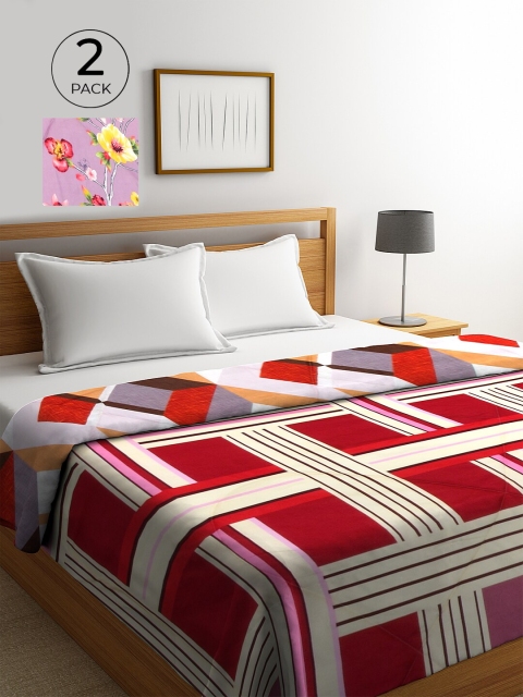 

KLOTTHE White & Maroon Set of 2 Geometric AC Room 500 GSM Double Bed Comforter