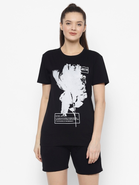 

VIMAL JONNEY Women Black Printed Night Suit