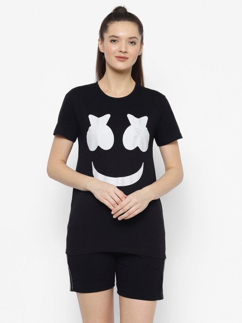 

VIMAL JONNEY Women Black & White Printed Night suit