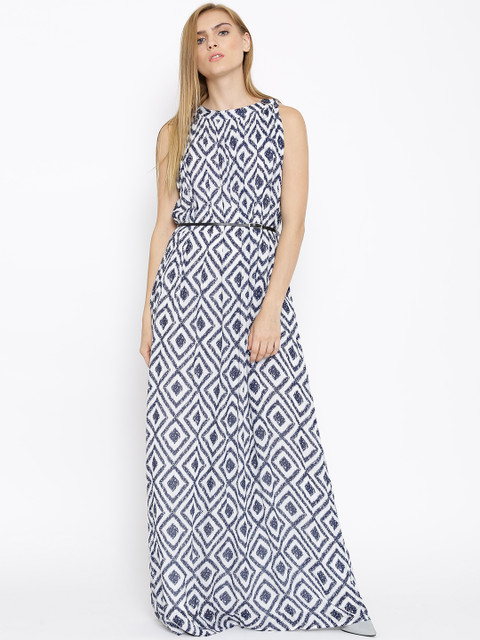 

Vero Moda White & Navy Printed Maxi Dress
