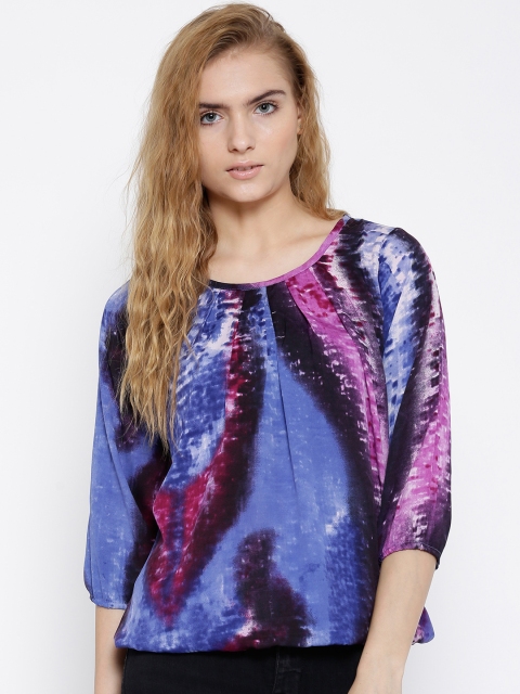 

Sera Blue & Magenta Polyester Abstract Print Top