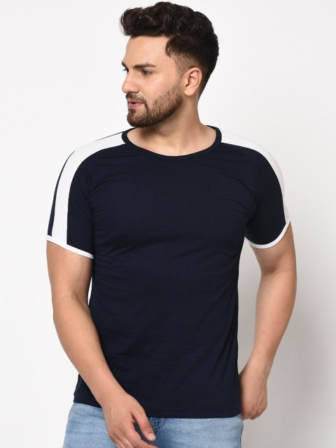 

Rigo Men Navy Blue Solid Round Neck T-shirt
