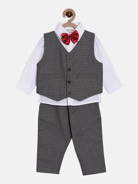 

Aomi Boys White & Brown 4 Piece Solid Clothing Set