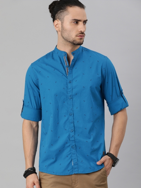 

Roadster Men Blue Printed Casual Shirt