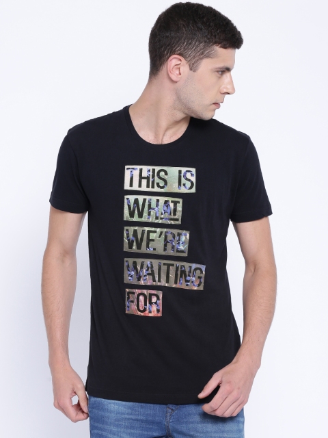 

Flying Machine Black Printed T-shirt