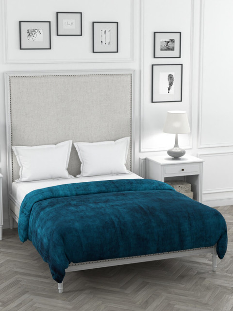 

A Homes Grace Teal Solid AC Room 300 GSM Double Bed Blanket