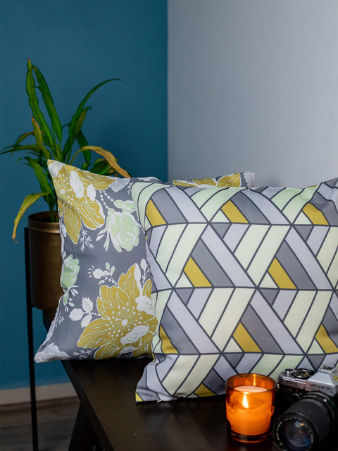 

SHIVANAA HOMES Yellow & Off-White Set of 2 Geometric Square Cushion Covers