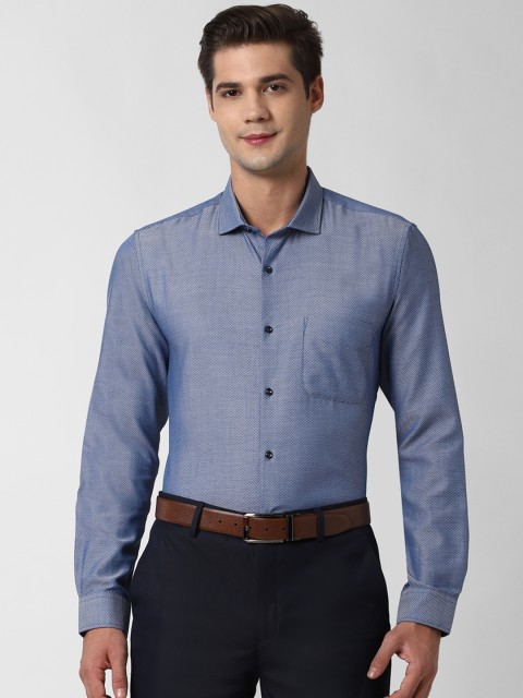 

Peter England Men Blue Self Design Formal Shirt