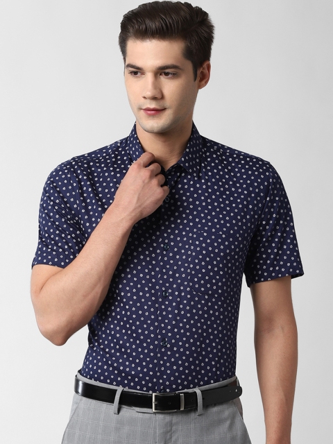 

Peter England Men Navy Blue Slim Fit Floral Printed Formal Shirt