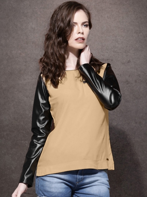 

Roadster Beige & Black Colourblock Top