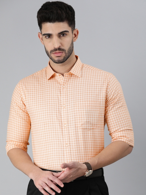 

Park Avenue Men Peach-Coloured & White Checked Pure Cotton Slim Fit Casual Shirt