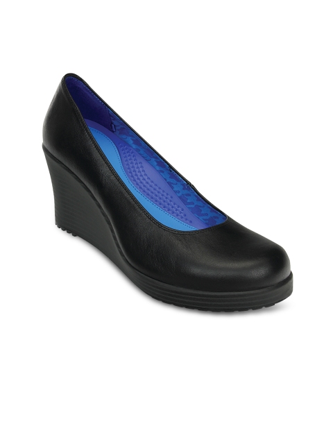 

Crocs A-Leigh Women Genuine Leather Black Pumps