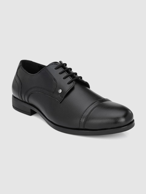 

INVICTUS Men Black Solid Derbys