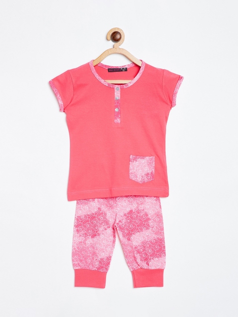 

Nins Moda Girls Pink & White Solid Night suit