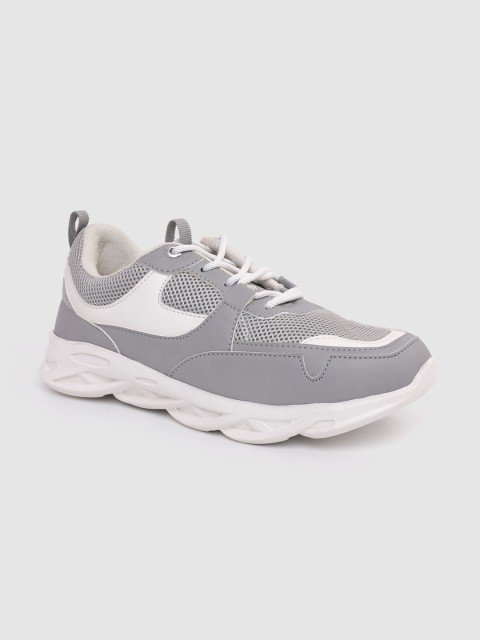 

Roadster Women Grey Woven Design Sneakers
