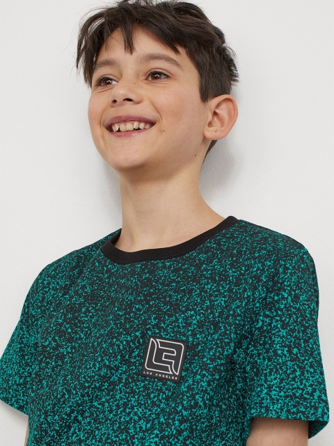 

H&M Boys Black & Turquoise Blue Printed Cotton T-shirt