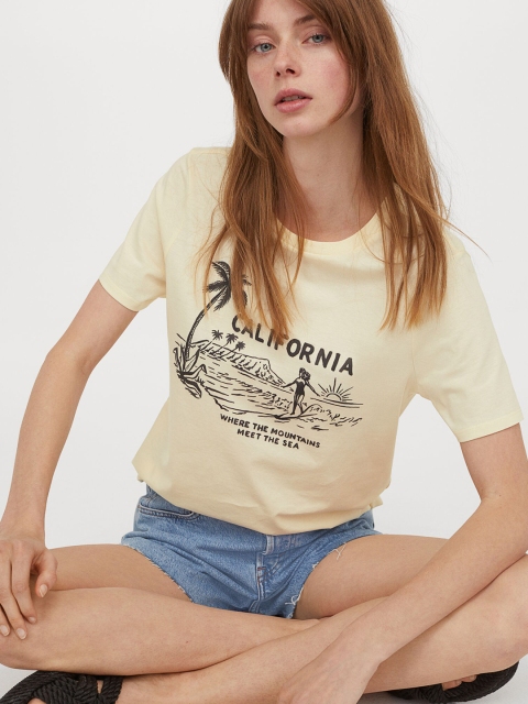 

H&M Women Cream-Coloured Printed T-shirt
