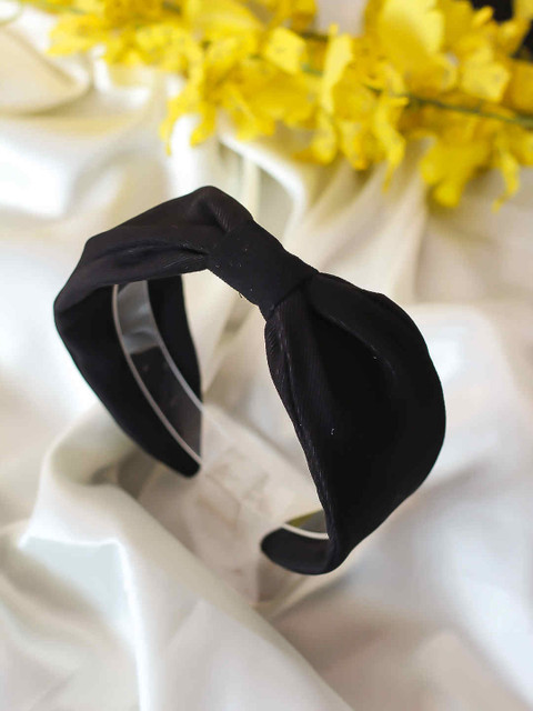

Bellofox Black Solid Knot Hairband