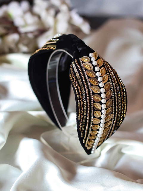 

Bellofox Black Embellished Hairband