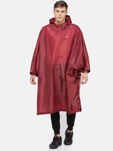 

Wildcraft Men Maroon Solid HypaDry Hooded Longline Rain Jacket