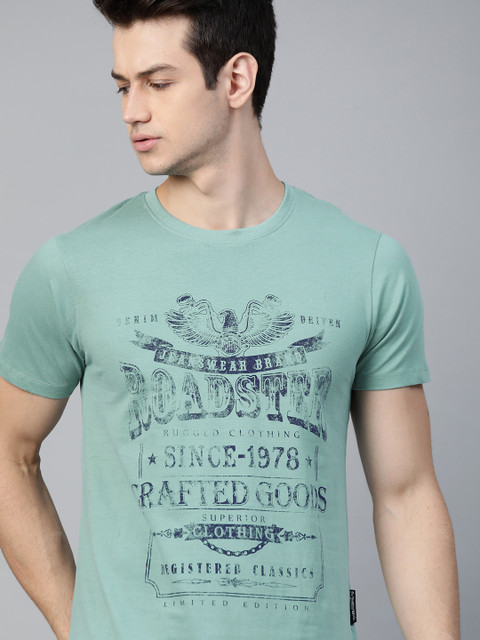

Roadster Men Sea Green & Navy Blue Pure Cotton Brand Logo Printed T-shirt