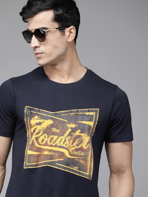 

Roadster Men Navy Blue & Mustard Yellow Brand Logo Printed Pure Cotton T-shirt