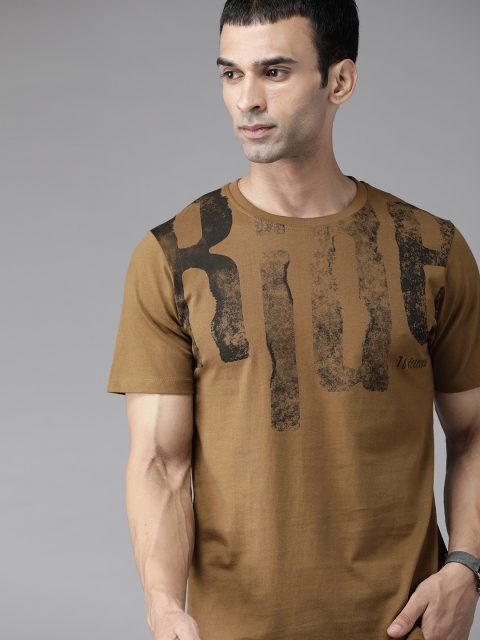 

Roadster Men Mustard Brown & Black Brand Logo Printed Pure Cotton T-shirt