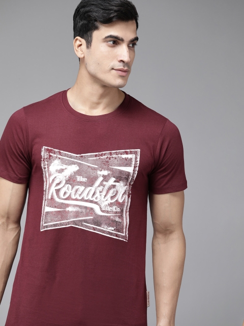 

Roadster Men Burgundy White Pure Cotton Brand Logo Printed Pure Cotton T-shirt