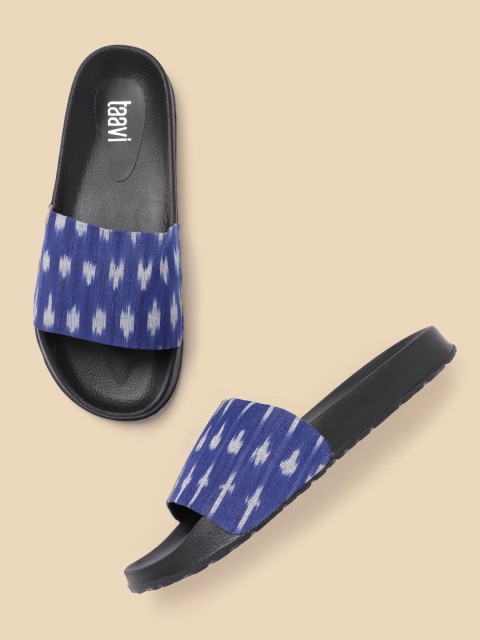 

Taavi Women Blue Printed Open Toe Flats