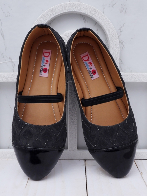 

DChica Girls Black Textured Ballerinas