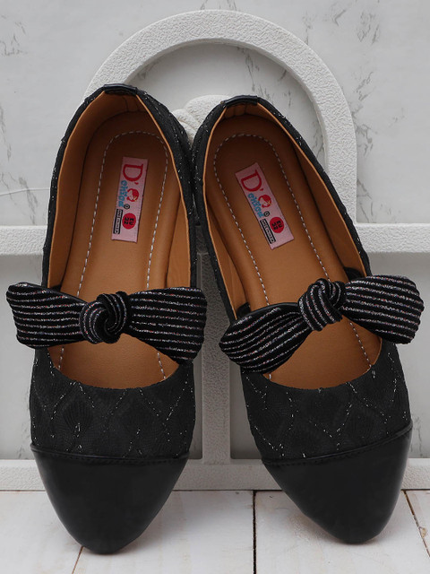 

DChica Girls Black Printed Ballerinas