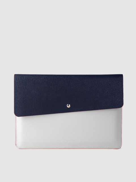 

Tommy Hilfiger Women Grey & Navy Blue Colourblocked 15 Inch Laptop Sleeve
