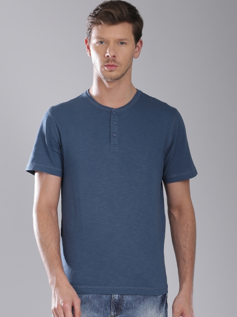 

Levi's Blue Henley T-shirt