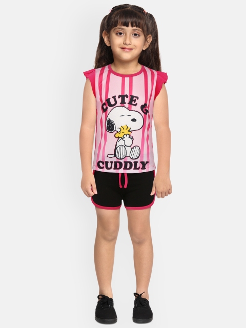 

Eteenz Girls Pink & Black Snoopy Print Top with Shorts
