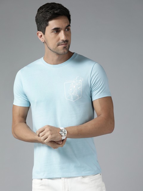 

Blackberrys Men Blue Floral Printed Slim Fit T-shirt