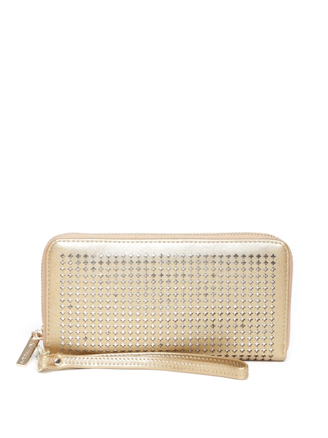 

Lino Perros Women Gold-Toned Cut-Out Wallet