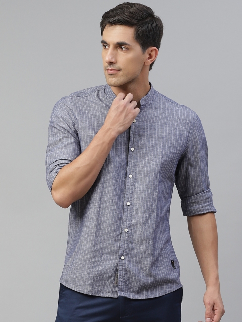 

Blackberrys Men Blue Skinny Fit Striped Casual Shirt