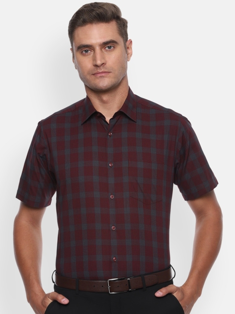 

Van Heusen Men Maroon & Grey Cotton Regular Fit Checked Formal Shirt
