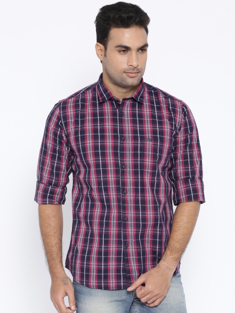 

Pepe Jeans Men Navy & Magenta Checked Semi Fit Casual Shirt, Navy blue