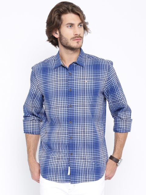 

Lee Blue & White Checked Slim Fit Casual Shirt