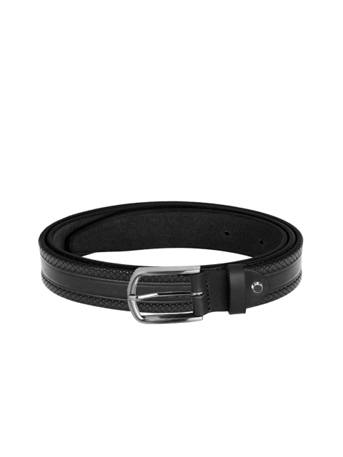 

WildHorn Men Black Textured Leather Belt